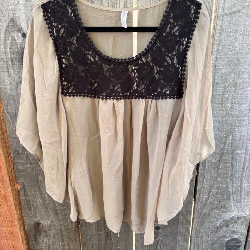 Xhilaration Women's Blouse